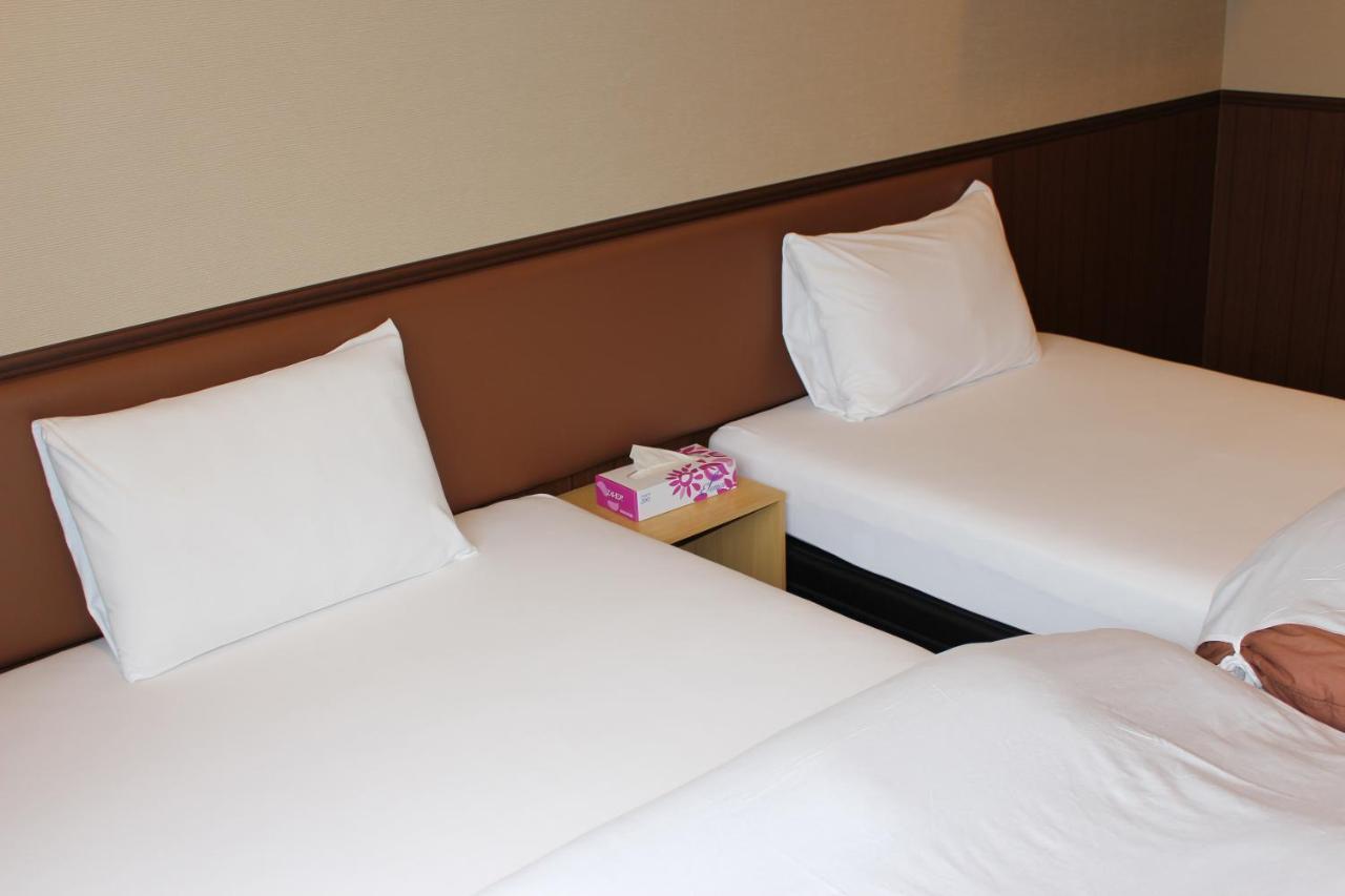 Guest House Sanjyotakakura Hibiki Kyoto Bagian luar foto